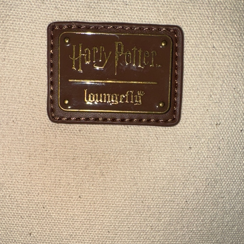 Harry Potter Elder Wand Tan Loungefly Brown Canvas Handbag NWOT - Picture 2 of 13